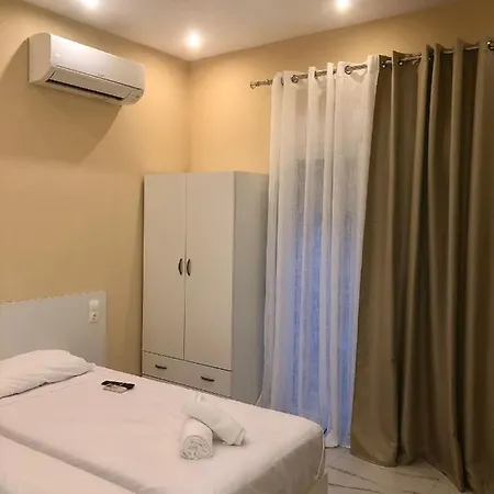 Bright, Big In The Center Of Apartment